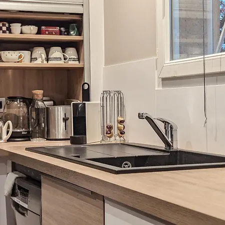 Calme & Confort, Piscine, Jardin, Parking *