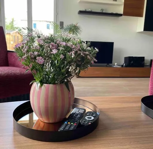 Villa Calme & Confort, Piscine, Jardin, Parking Bruges