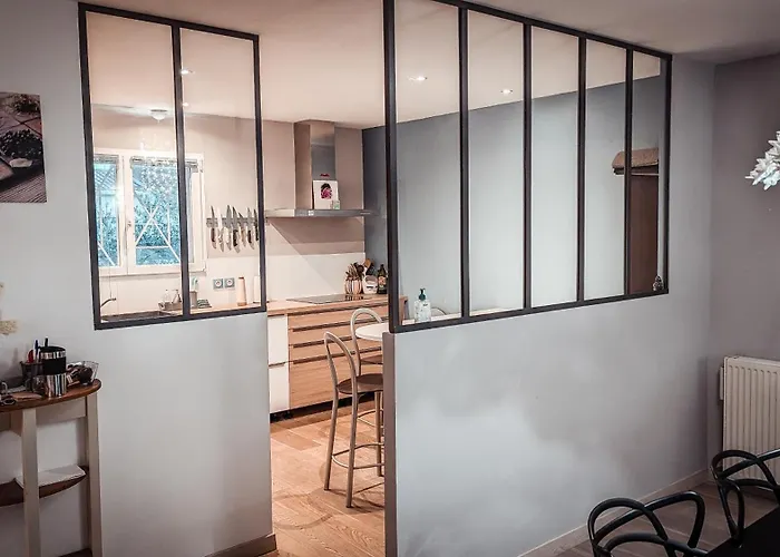 Calme & Confort, Piscine, Jardin, Parking Villa Bruges